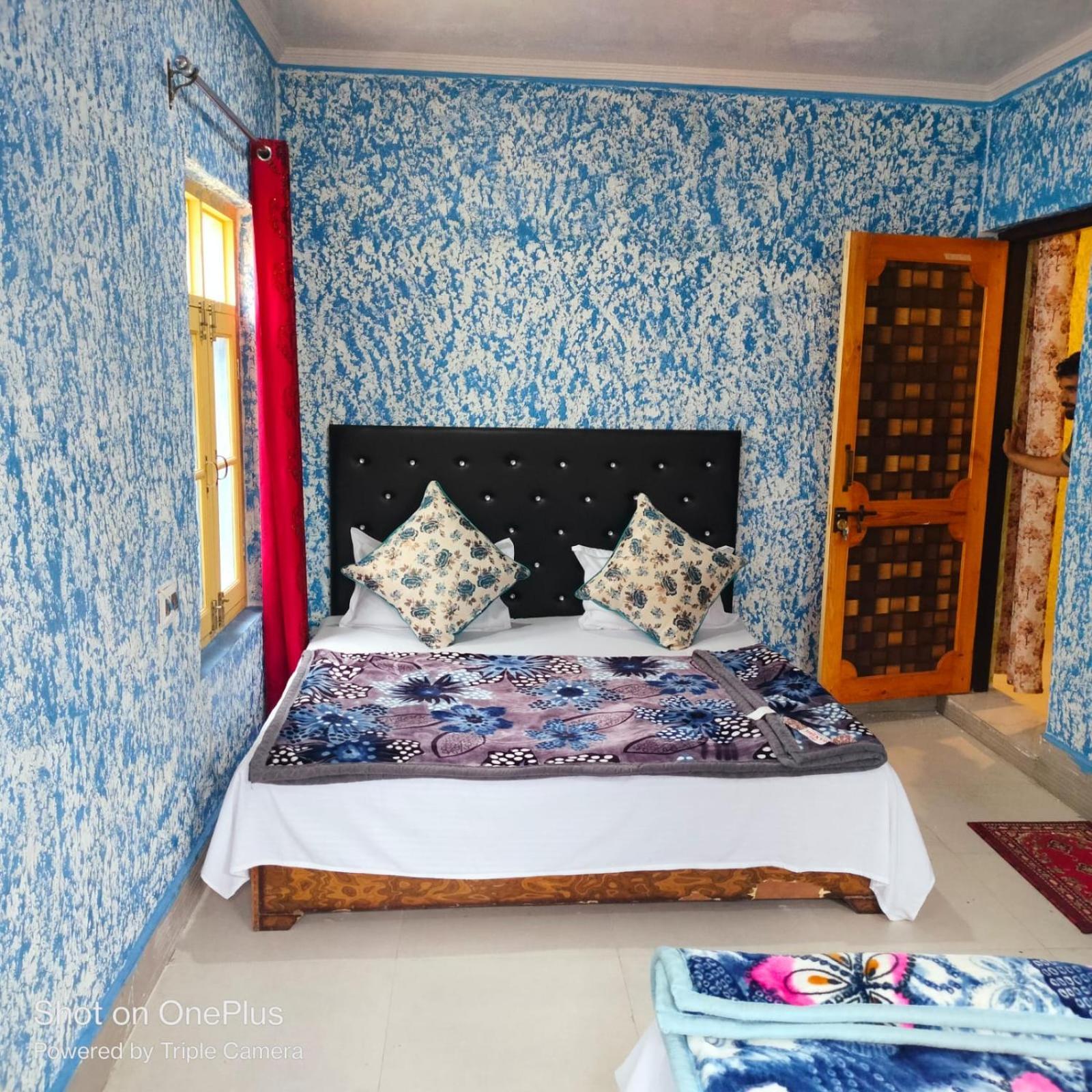 Hotel Sunlight Srinagar Esterno foto