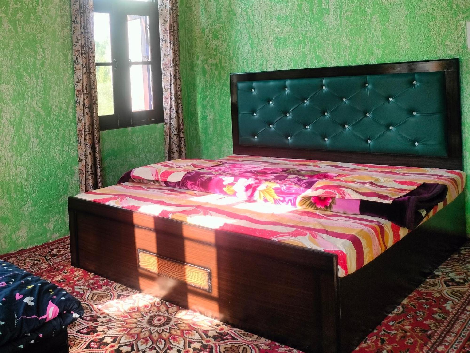 Hotel Sunlight Srinagar Camera foto